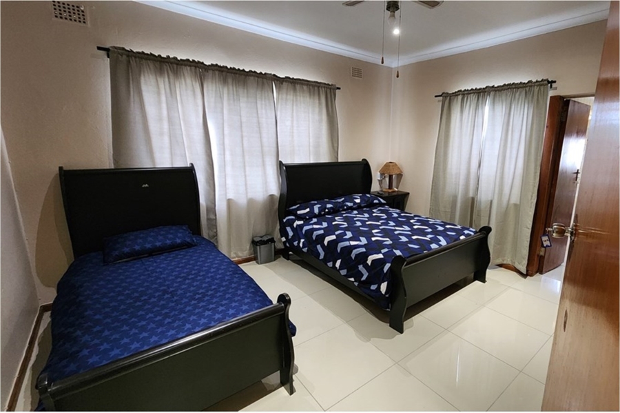 7 Bedroom Property for Sale in Parow Valley Western Cape